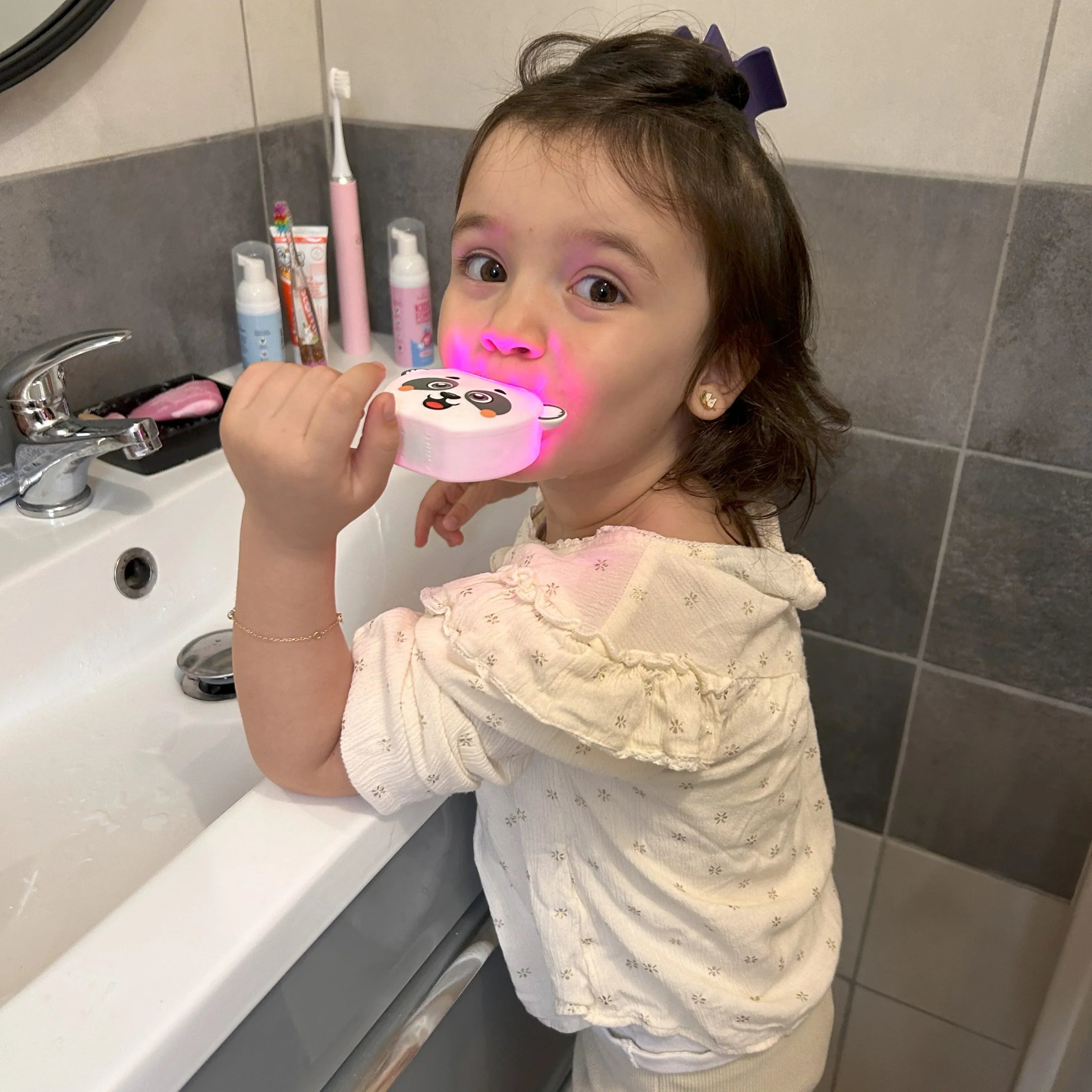 KiddoBrush – A new and effective way of brushing teeth